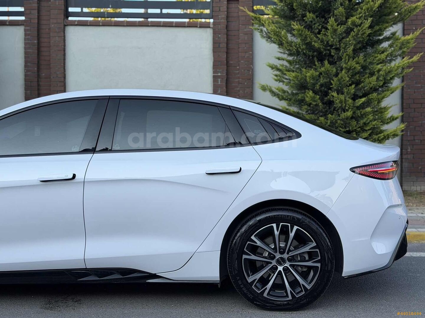 Galeriden BYD Seal Design 2025 Model Kocaeli 21.000 km Beyaz 6