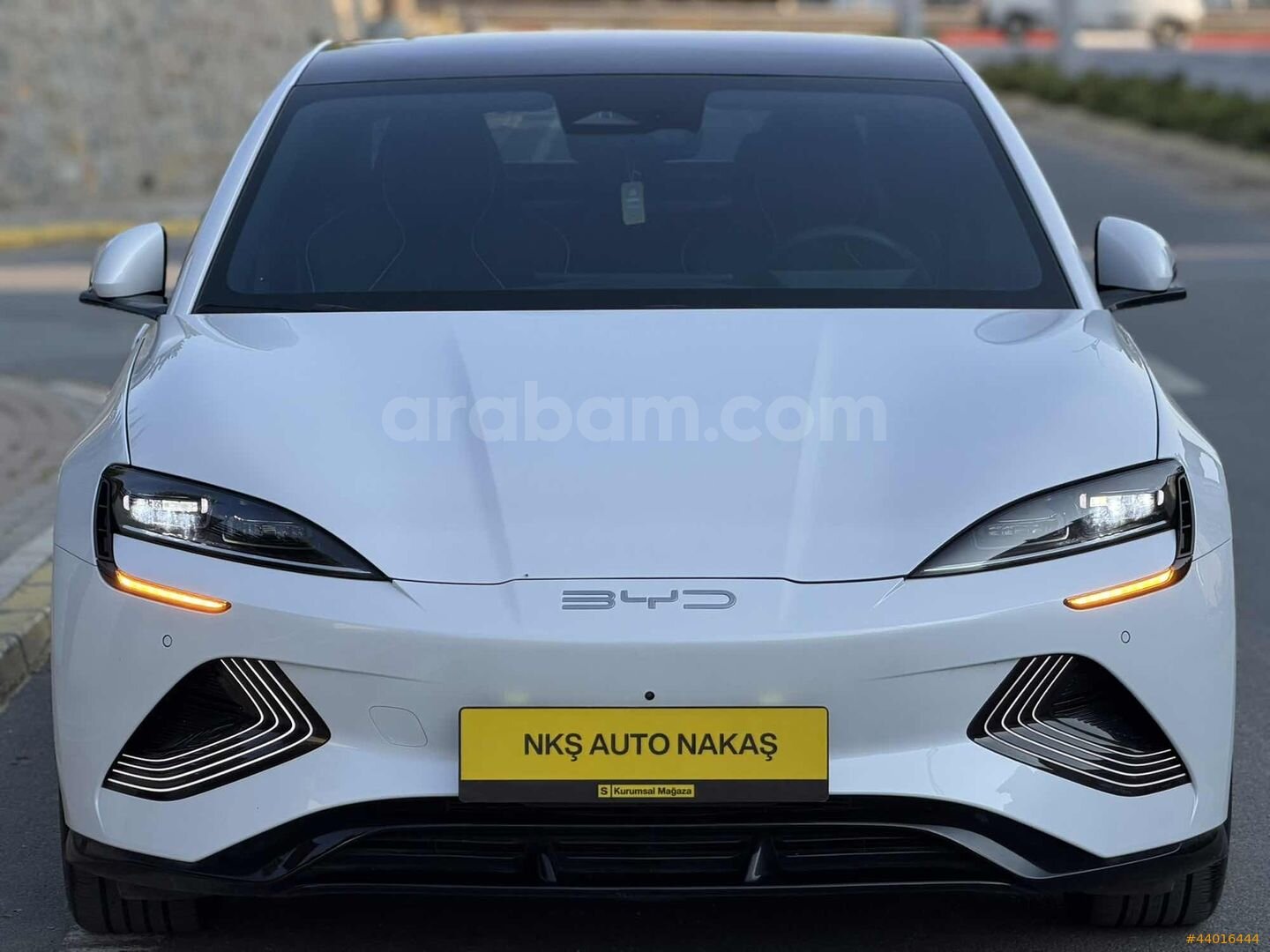 Galeriden BYD Seal Design 2025 Model Kocaeli 21.000 km Beyaz 2