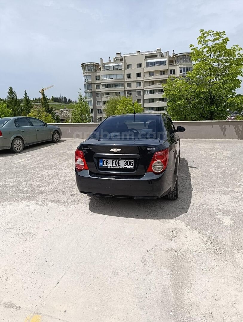 Sahibinden Chevrolet Aveo 1.3 D LTZ 2012 Model 382.000 km Siyah 4