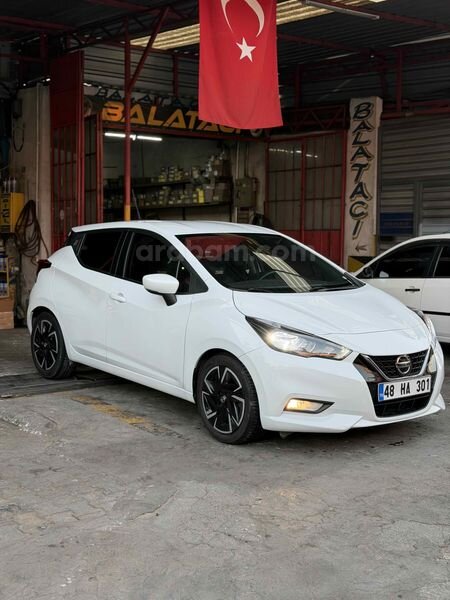 Sahibinden Nissan Micra 1.0 IG-T Tekna 2022 Model Muğla 20.000 km Beyaz 1