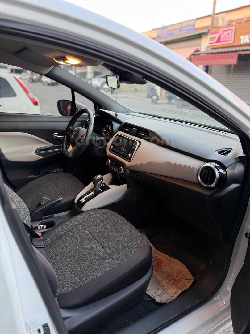 Sahibinden Nissan Micra 1.0 IG-T Tekna 2022 Model Muğla 20.000 km Beyaz 6