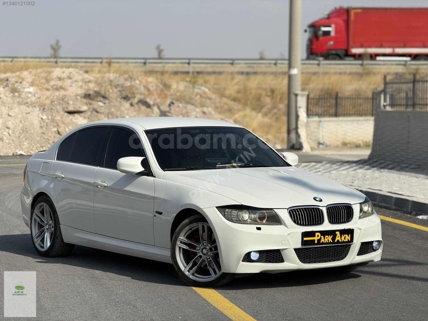 Galeriden BMW 3 Serisi 320d M Sport 2010 Model Afyonkarahisar 225.000 km Beyaz 2
