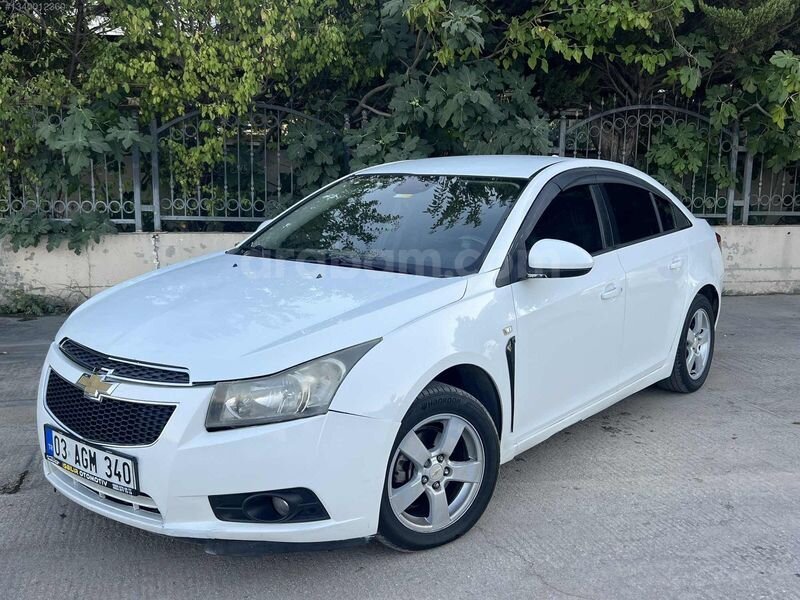 2011 CHEVROLET CRUZE / DEĞİŞENSİZ EN UYGUNU!