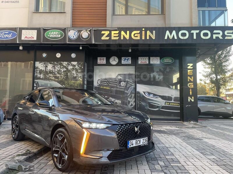 Galeriden DS Automobiles DS4 1.5 BlueHDi Pallas 2025 Model İstanbul 13.000 km Gri 1