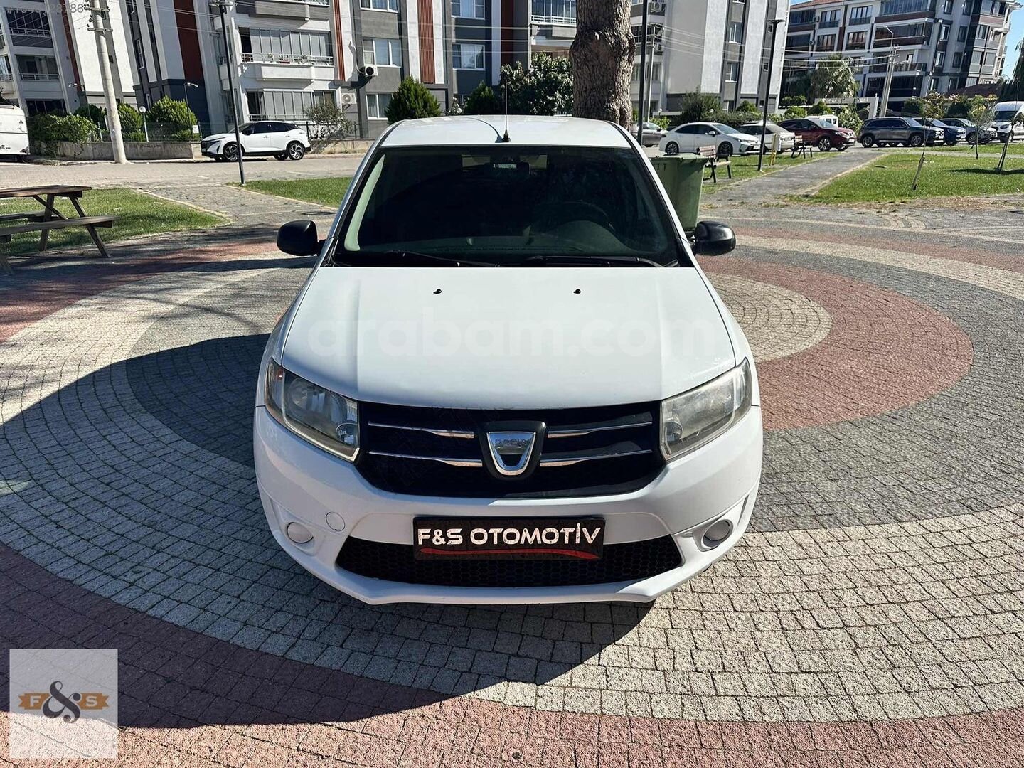 F&S OTOMOTİV'DEN 2013 DACİA SANDERO 1.2 AMBİANCE 220.000KM 2