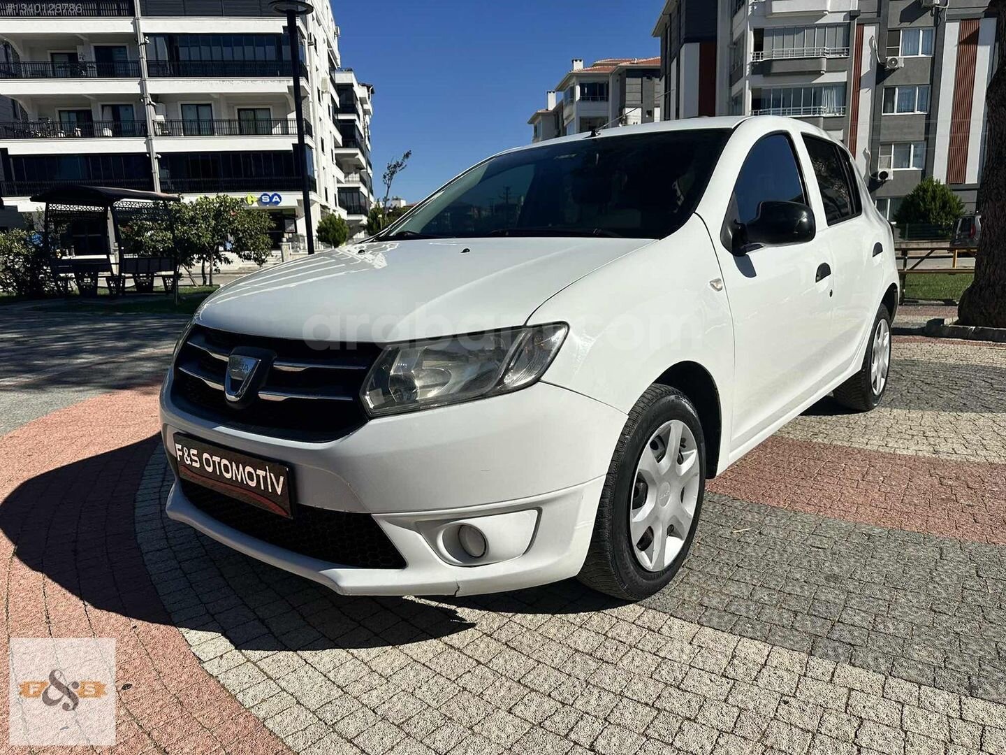 F&S OTOMOTİV'DEN 2013 DACİA SANDERO 1.2 AMBİANCE 220.000KM 3