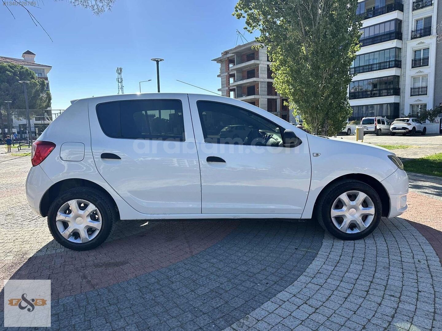 F&S OTOMOTİV'DEN 2013 DACİA SANDERO 1.2 AMBİANCE 220.000KM 4
