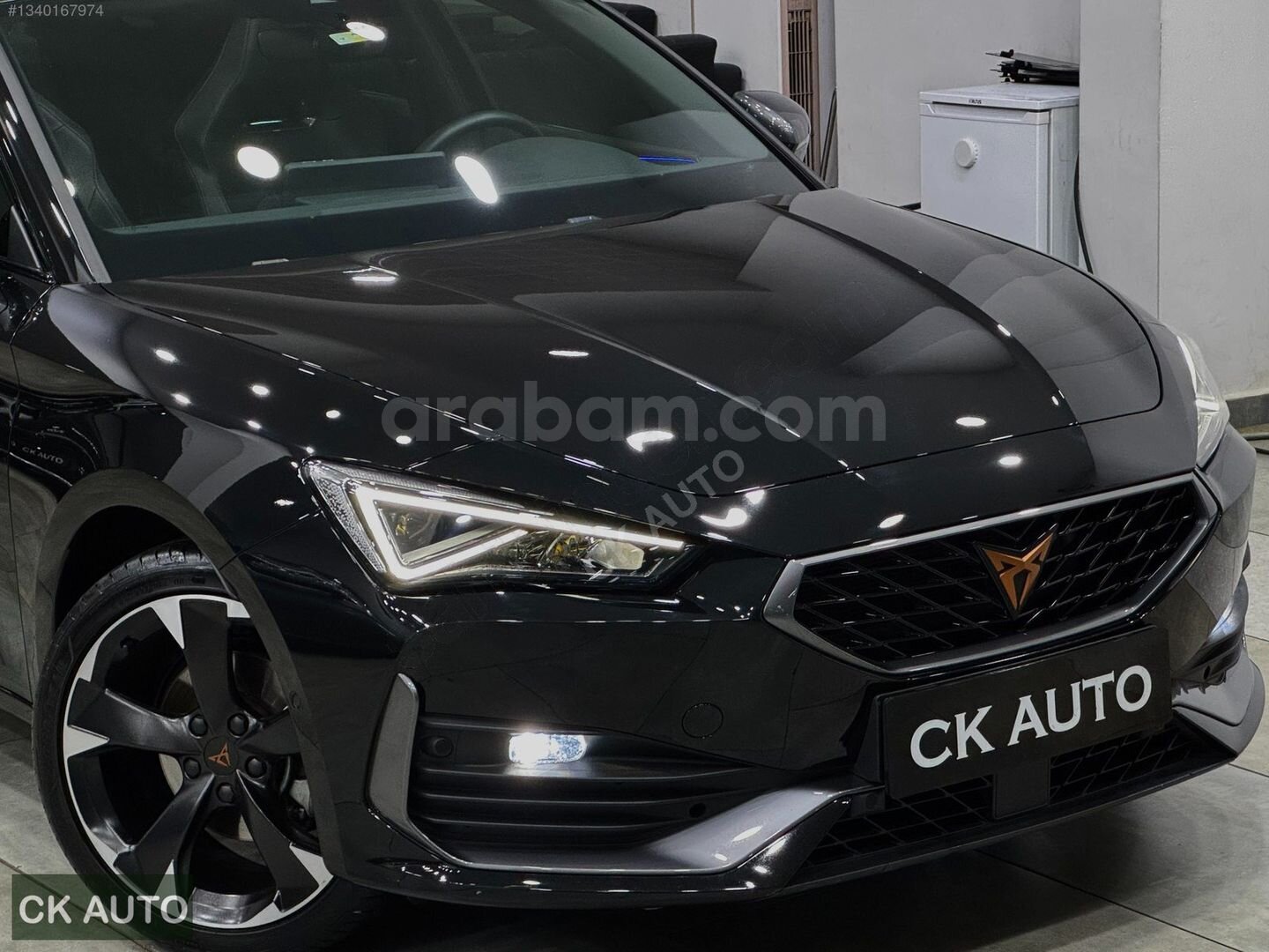 Galeriden Cupra Leon 1.5 eTSI Standart 2024 Model İstanbul 31.000 km Siyah 2
