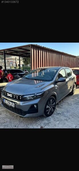 2025 HATASIZ 8500 KM DE SANDERO