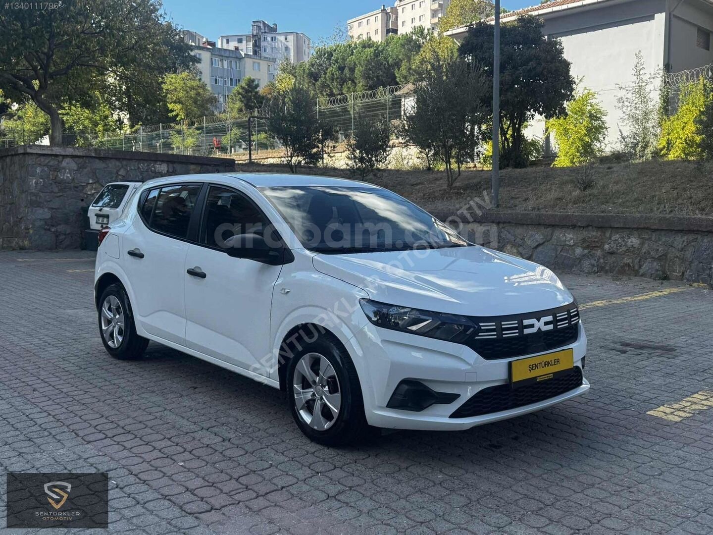 DACIA SANDERO 1.0 TCE CVT 48.750 KM HATASIZ BOYASIZ GERİ GÖRÜŞ 3