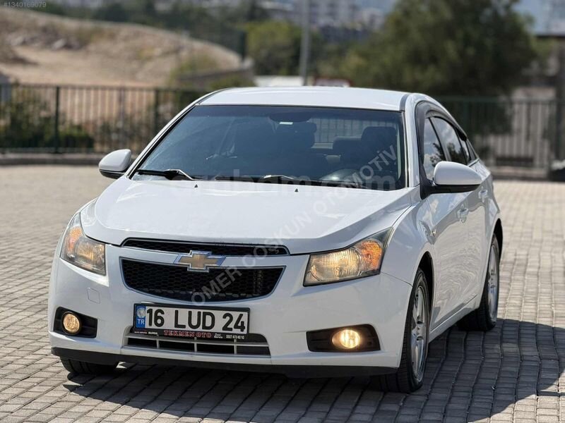 CHEVROLET CRUZE 1.6 LS 150.000 KM KUSURSUZ TEMİZLİKTE