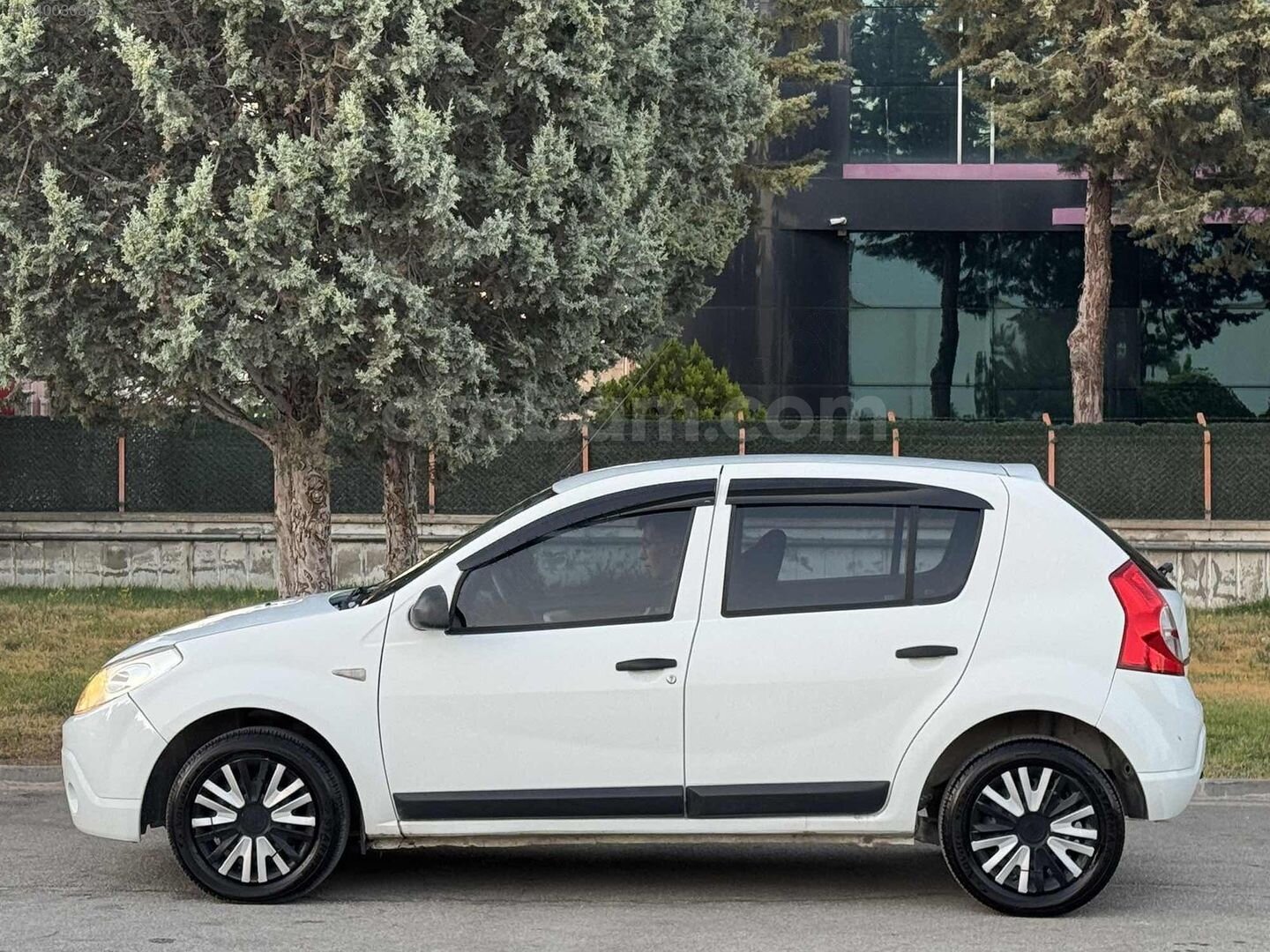 M.DURMAZ OTOMOTİV'DEN 2011 DACİA SANDERO 1.5 dCi 297.xxKM 7