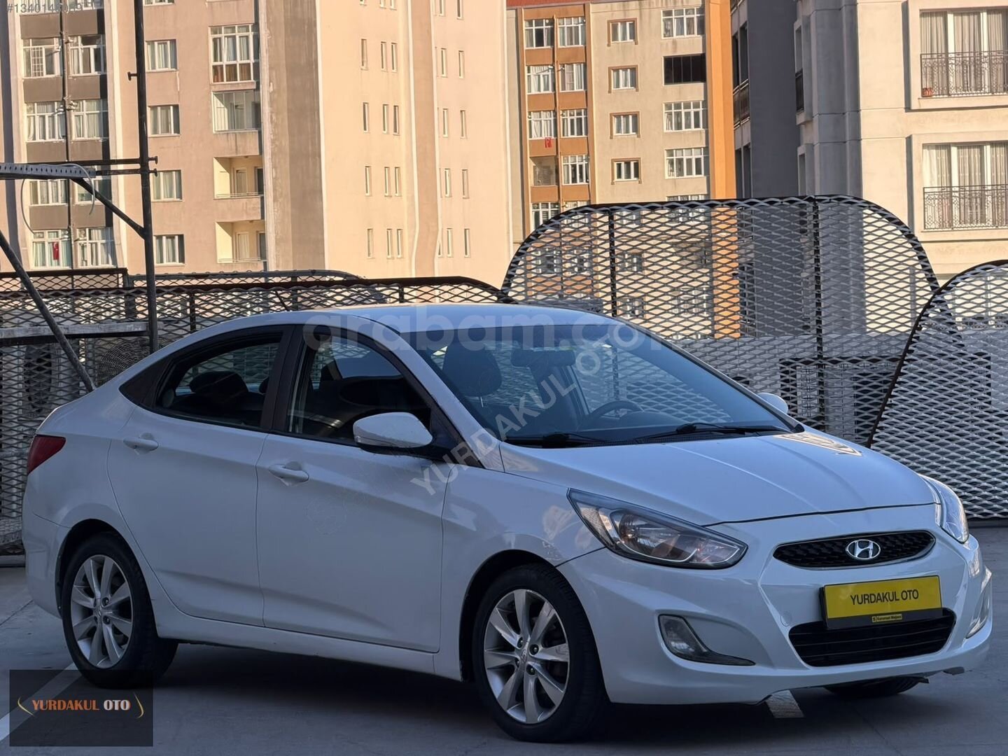 Galeriden Hyundai Accent Blue 1.6 CRDI Mode Plus 2018 Model İstanbul 160.000 km Beyaz 3