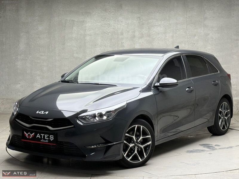 İLK SAHİBNDEN 38.000KM OTOMATİK KİA CEED / 1.56 KREDİ