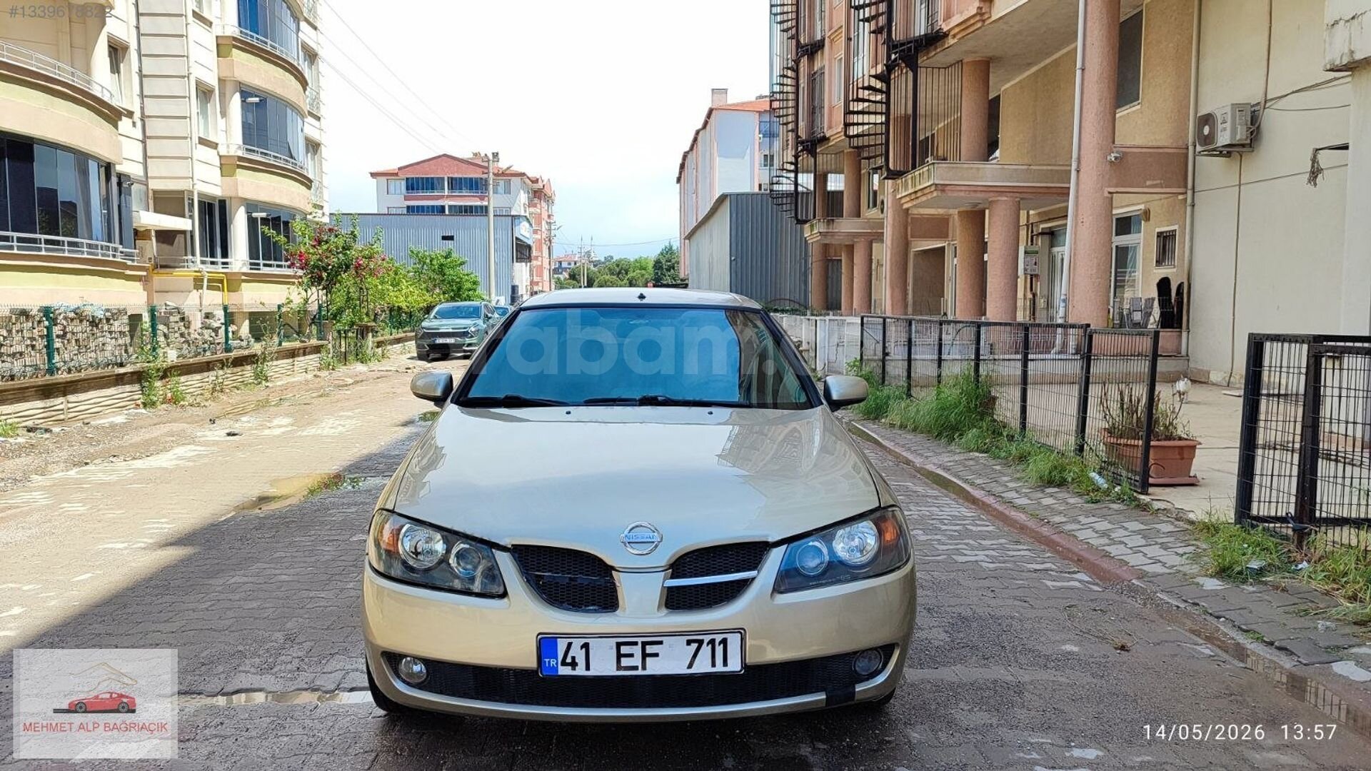 AZ KİLOMETRE Lİ JAPON HARİKASI NİSSAN ALMERA 1