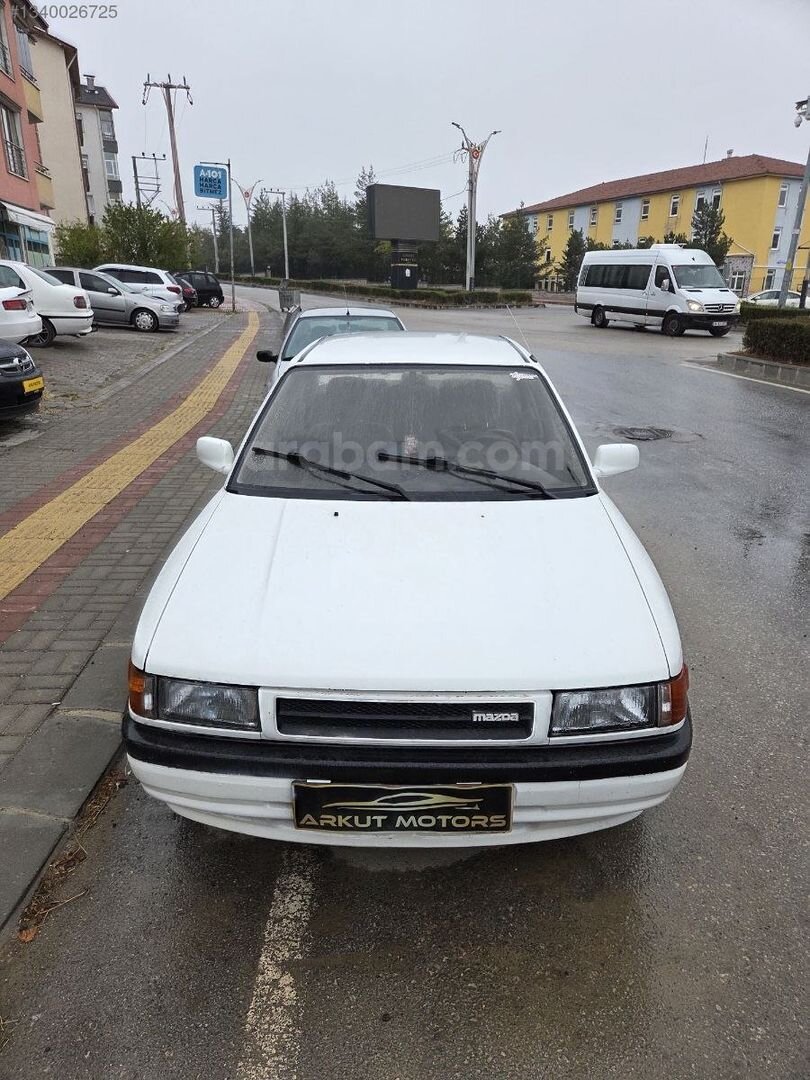 Galeriden Mazda 323 1.6 GLX 1991 Model Bolu 288.000 km Beyaz 2
