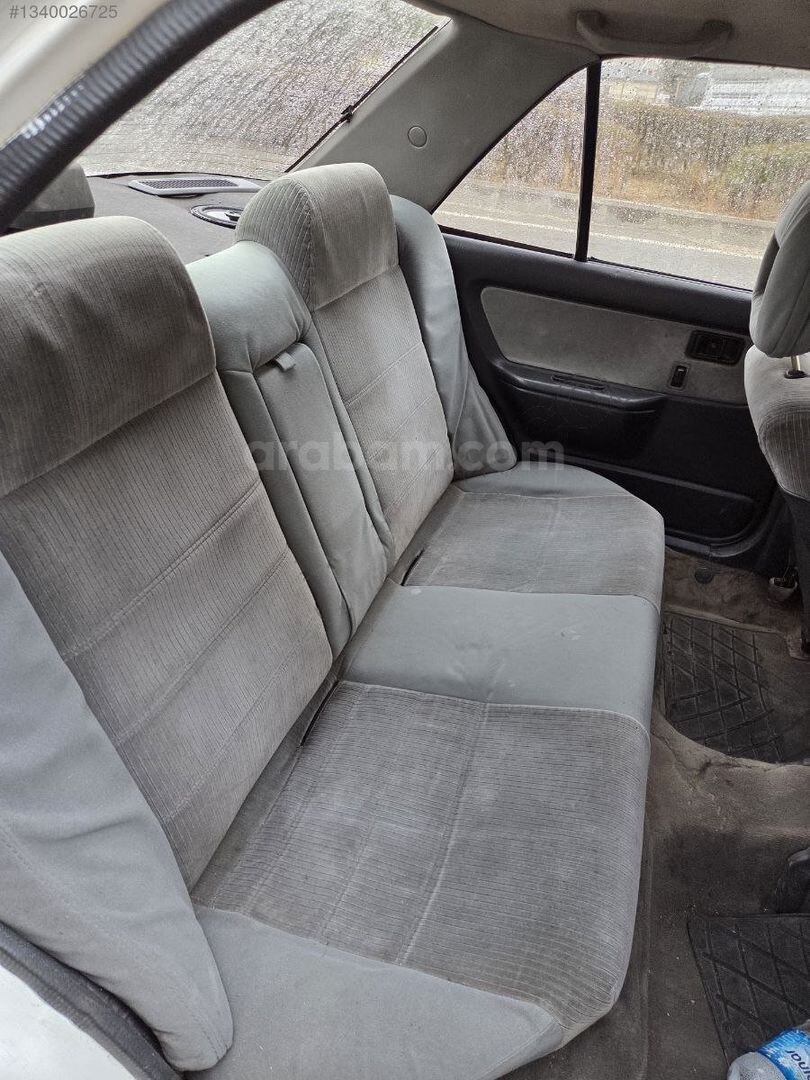 Galeriden Mazda 323 1.6 GLX 1991 Model Bolu 288.000 km Beyaz 7