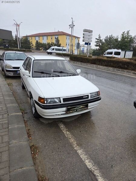 Galeriden Mazda 323 1.6 GLX 1991 Model Bolu 288.000 km Beyaz