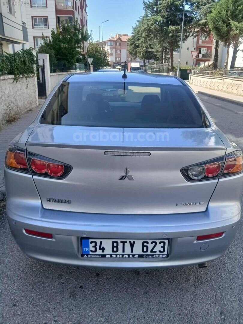 Galeriden Mitsubishi Lancer 1.6 Invite 2015 Model Ankara 117.000 km Gri 4