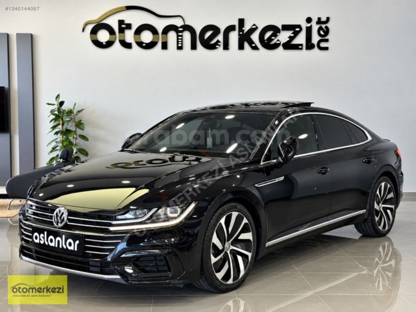 Galeriden Volkswagen Arteon 1.5 TSI R Line 2017 Model İstanbul 165.000 km Siyah 3