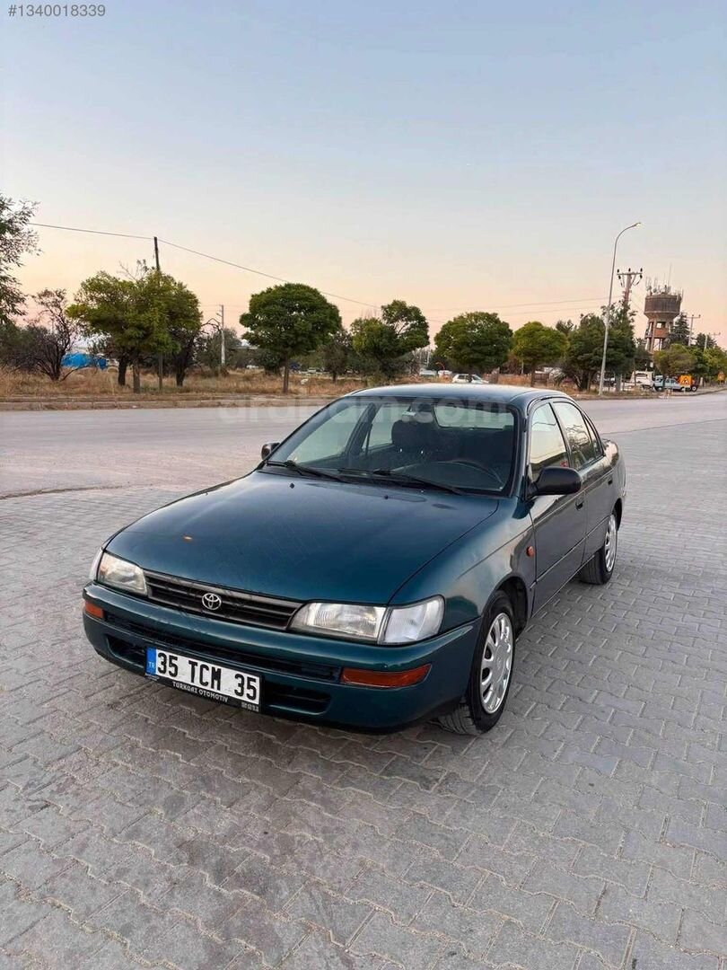 Galeriden Toyota Corolla 1.6 XE 1998 Model Afyonkarahisar 450.000 km Lacivert 2