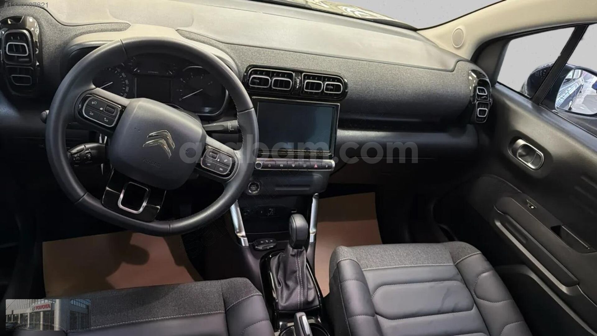 TOYOTA PLAZA TOYMARDAN CITROEN C3 SHİNE DC ÇİFT RENK EAT6 5
