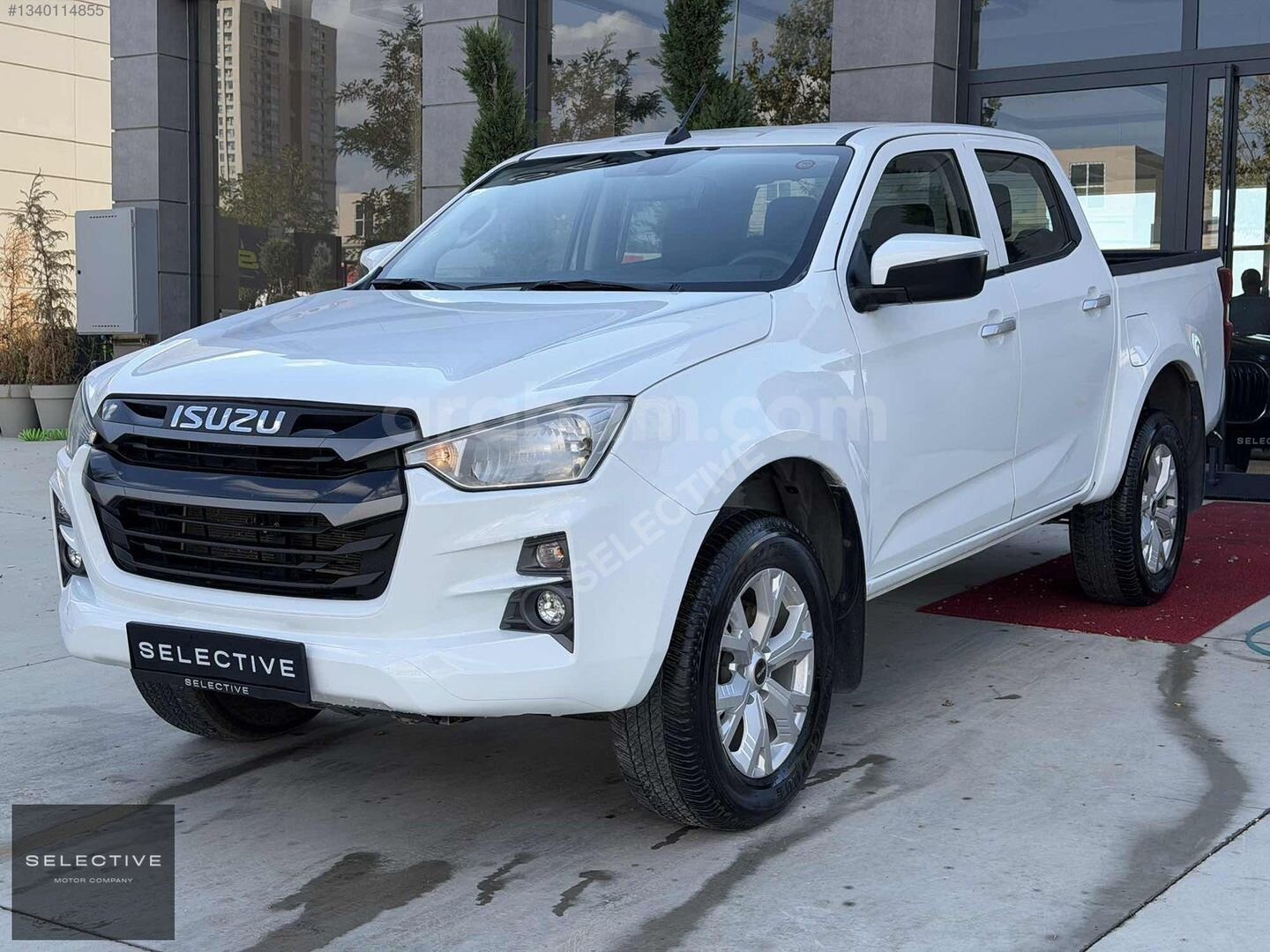 SELECTIVE-2023 49.700KM D-MAX 4X4 1.9 GERİ GÖRÜŞ-EKRAN %20KDV 1