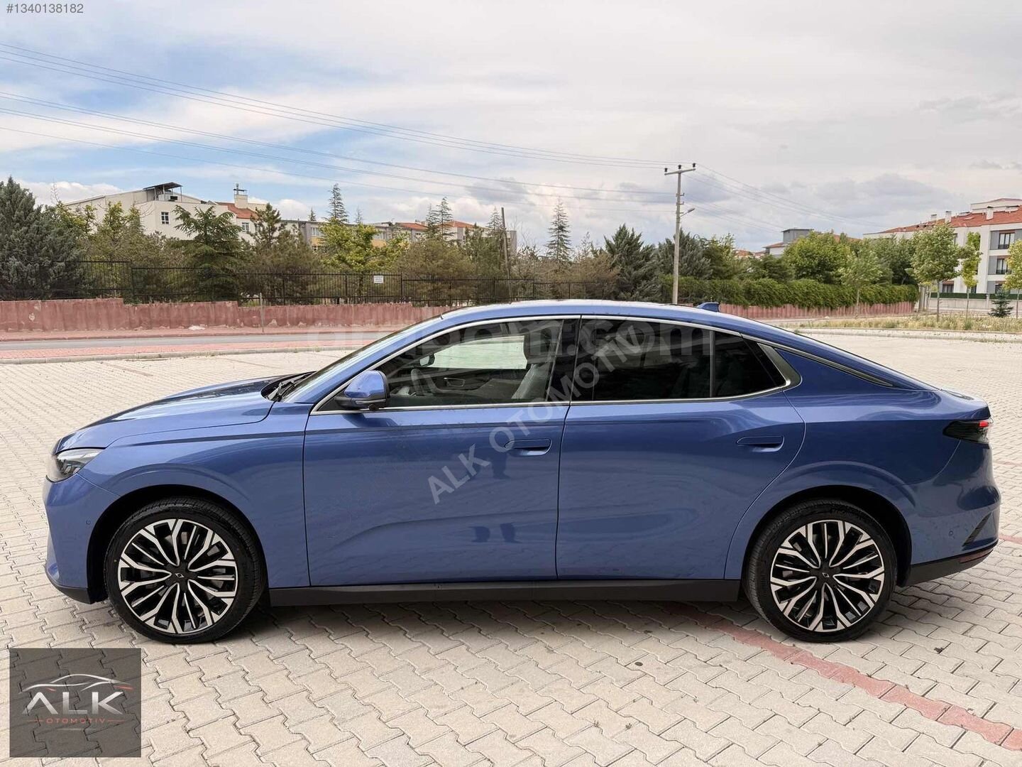 Galeriden TOGG T10F V2 Uzun Menzil 2025 Model Konya 17.500 km Mavi 5