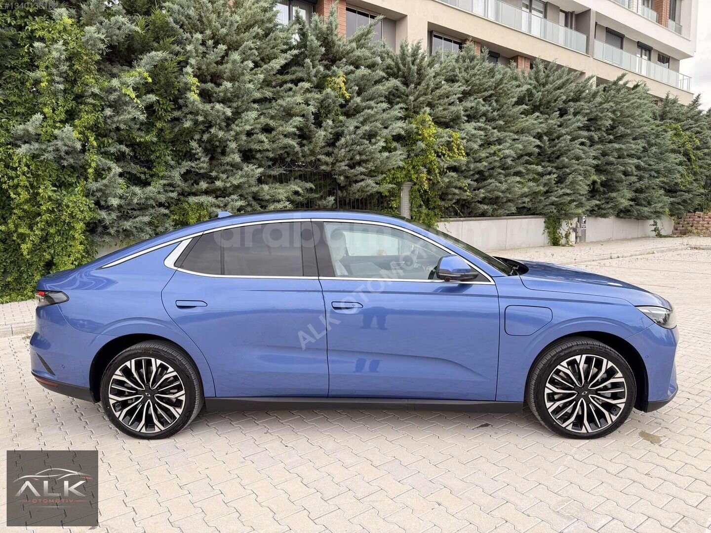 Galeriden TOGG T10F V2 Uzun Menzil 2025 Model Konya 17.500 km Mavi 6