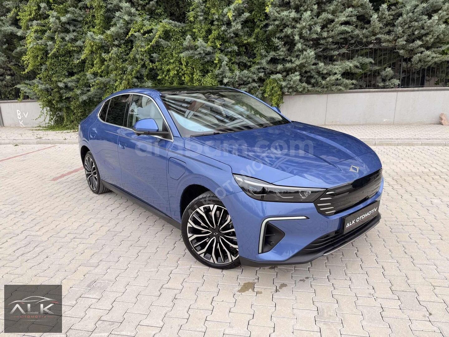 Galeriden TOGG T10F V2 Uzun Menzil 2025 Model Konya 17.500 km Mavi 1