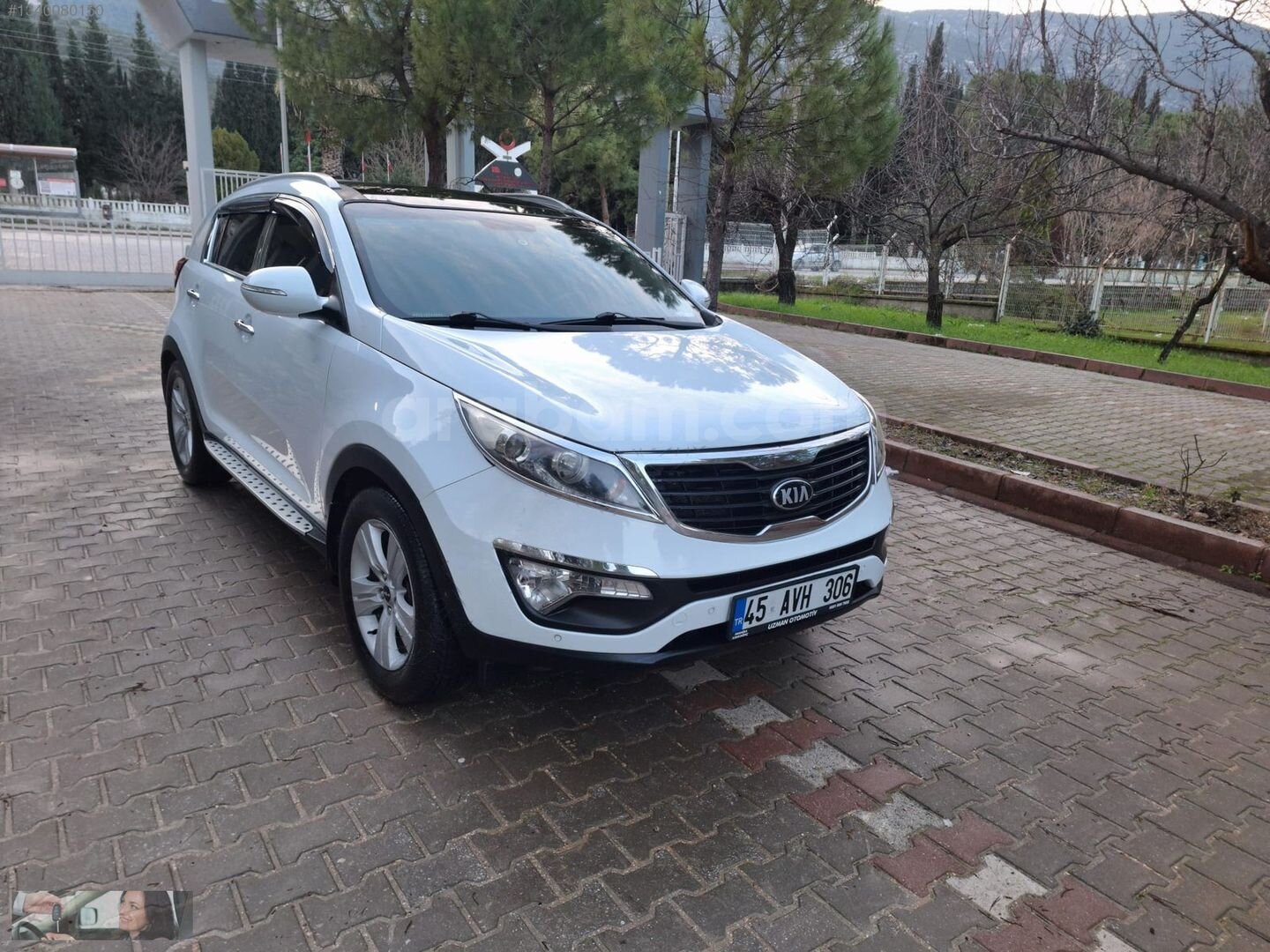 ORJİNAL DEĞİŞENSİZ HATASIZ BOYASIZ LPG'Lİ KİA Sportege sunroof 2