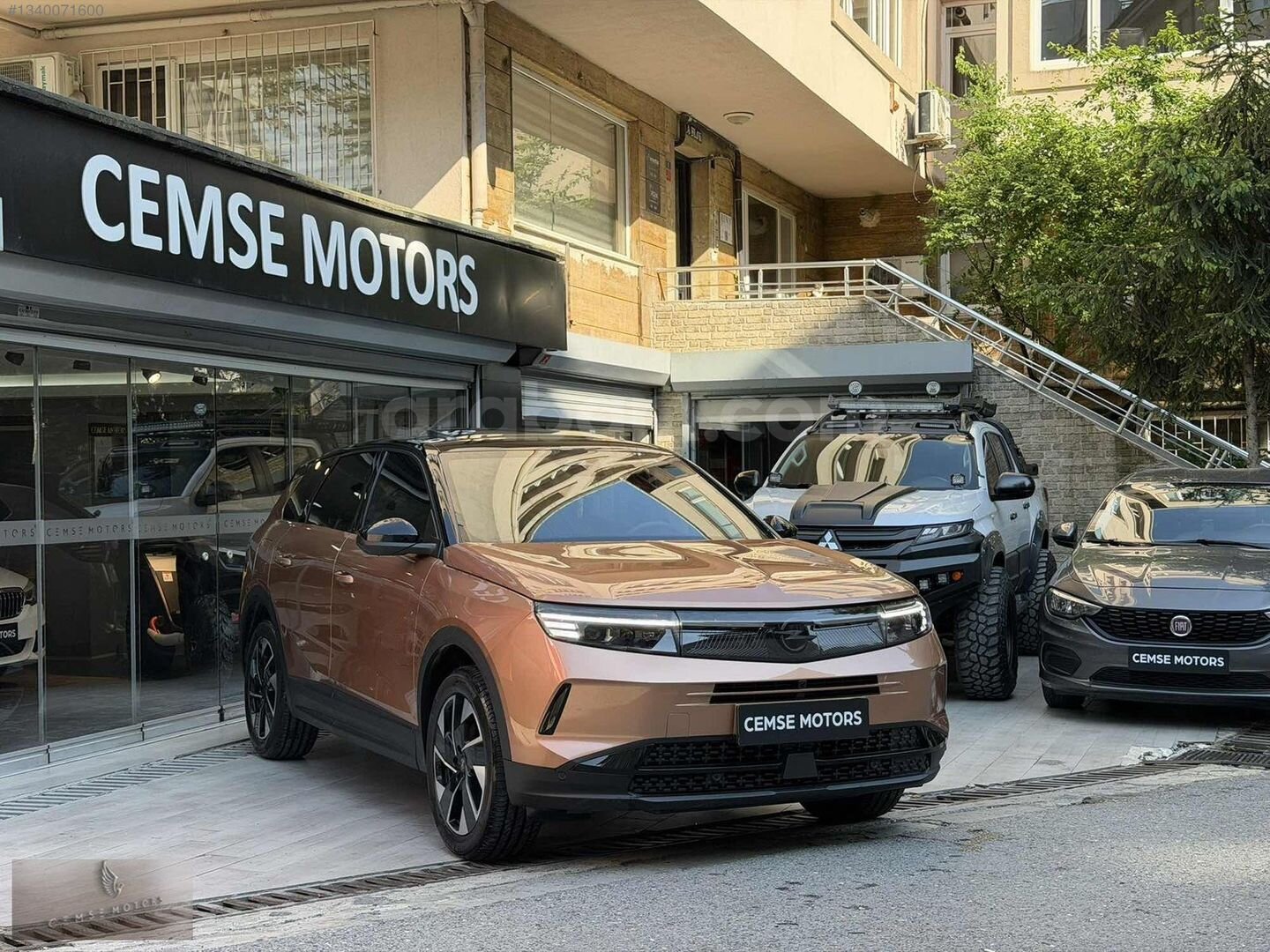 CEMSE MOTORS 2025 OPEL GRANDLAND 1.2 T MHEV GS E-DCT6 FOCAL 3