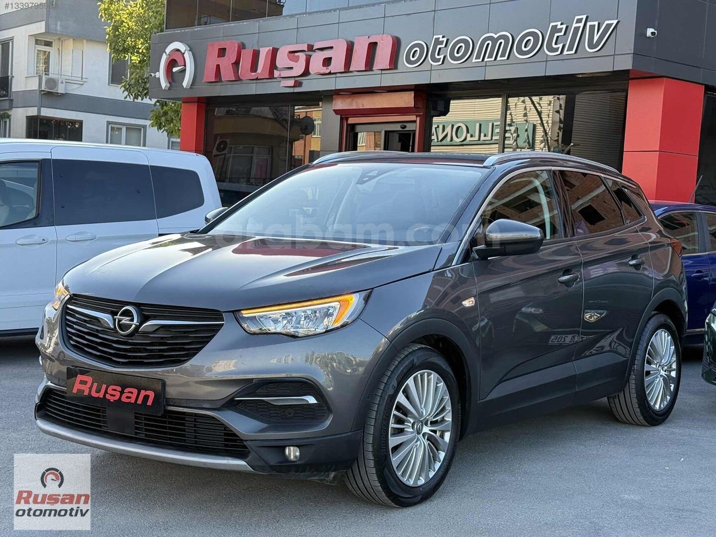 Galeriden Opel Grandland X 1.2 T Enjoy 2020 Model Kocaeli 147.000 km Füme 3