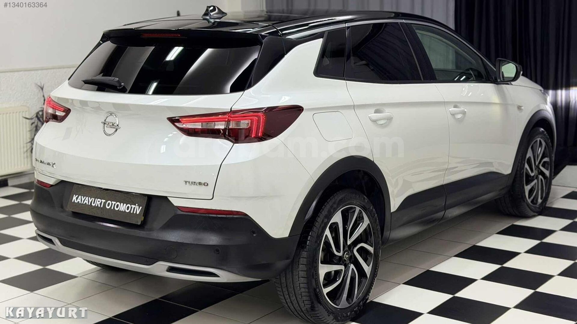 Galeriden Opel Grandland X 1.2 T Excellence 2017 Model İstanbul 127.000 km Beyaz 7