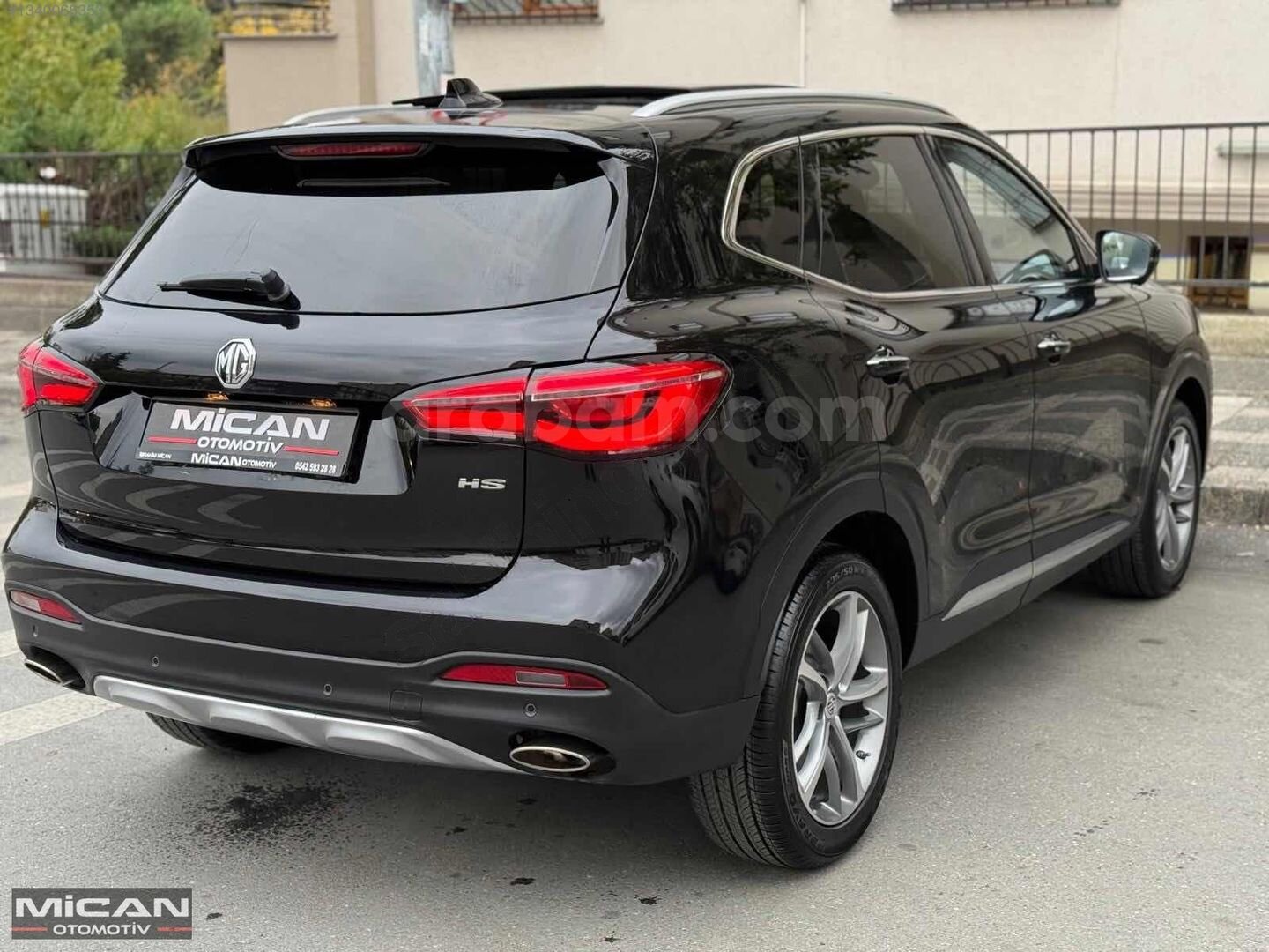 Galeriden MG HS 1.5 T-GDI Luxury 2024 Model İstanbul 40.000 km Siyah 7
