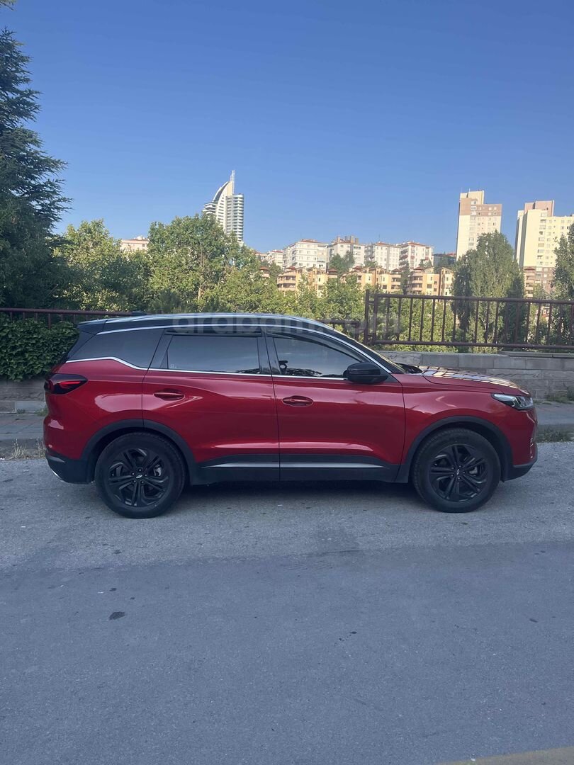 Sahibinden Chery Tiggo 7 Pro 1.6 TGDI Luxury 2024 Model Ankara 39.000 km Kırmızı 5