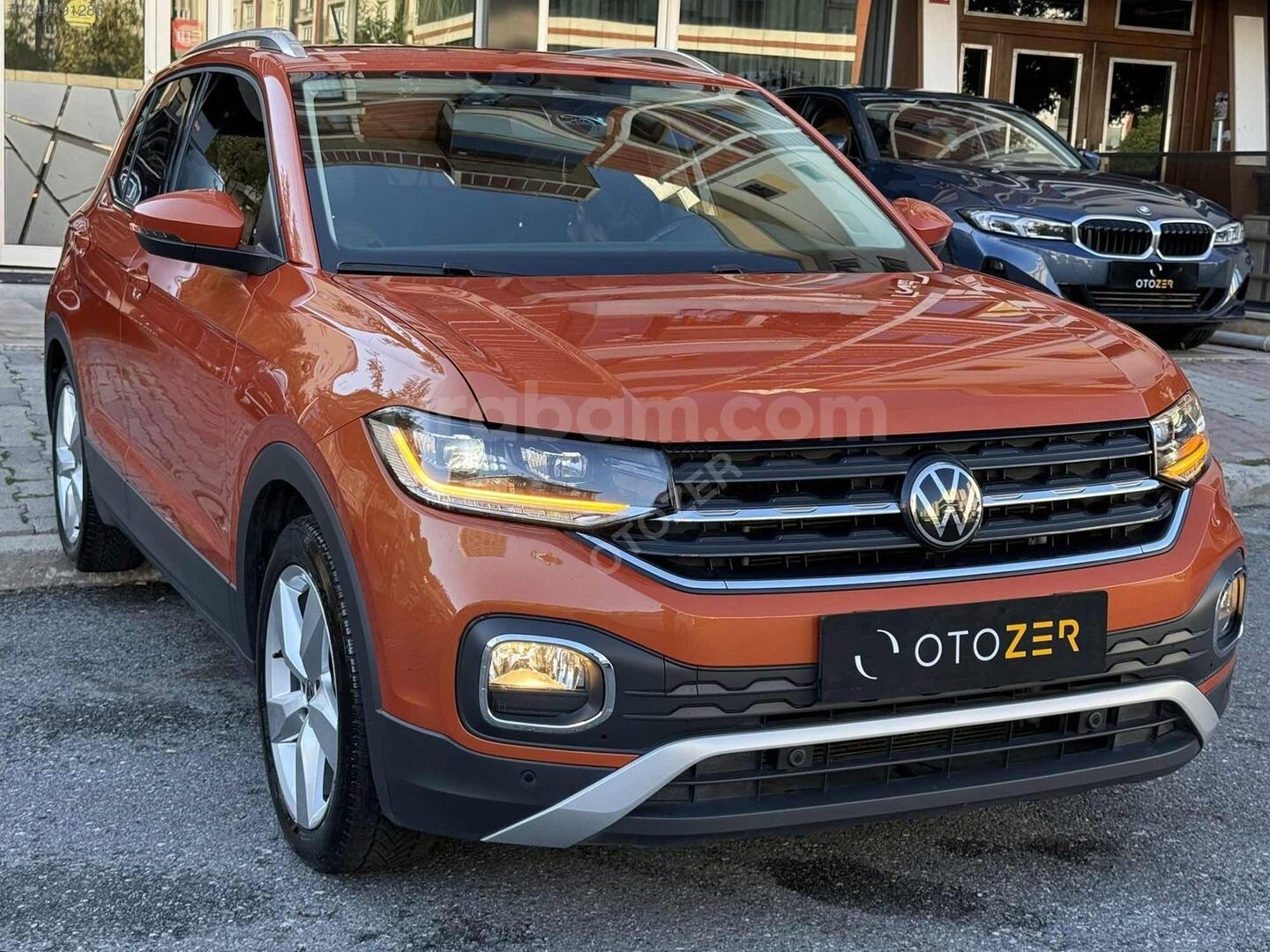 Galeriden Volkswagen T-Cross 1.0 TSI Style 2023 Model İstanbul 38.000 km Turuncu 2
