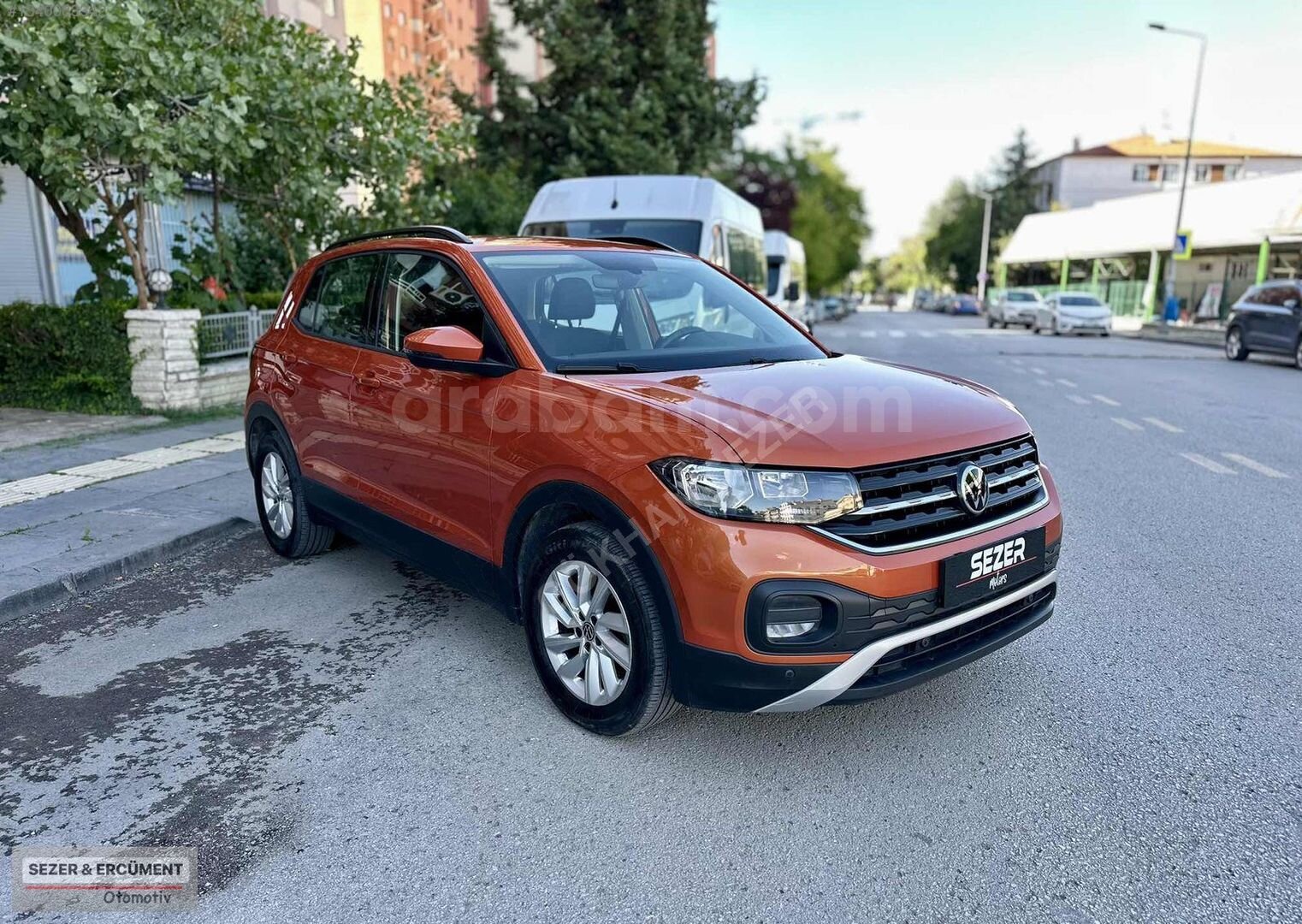 Galeriden Volkswagen T-Cross 1.0 TSI Life 2022 Model Ankara 29.950 km Turuncu 3