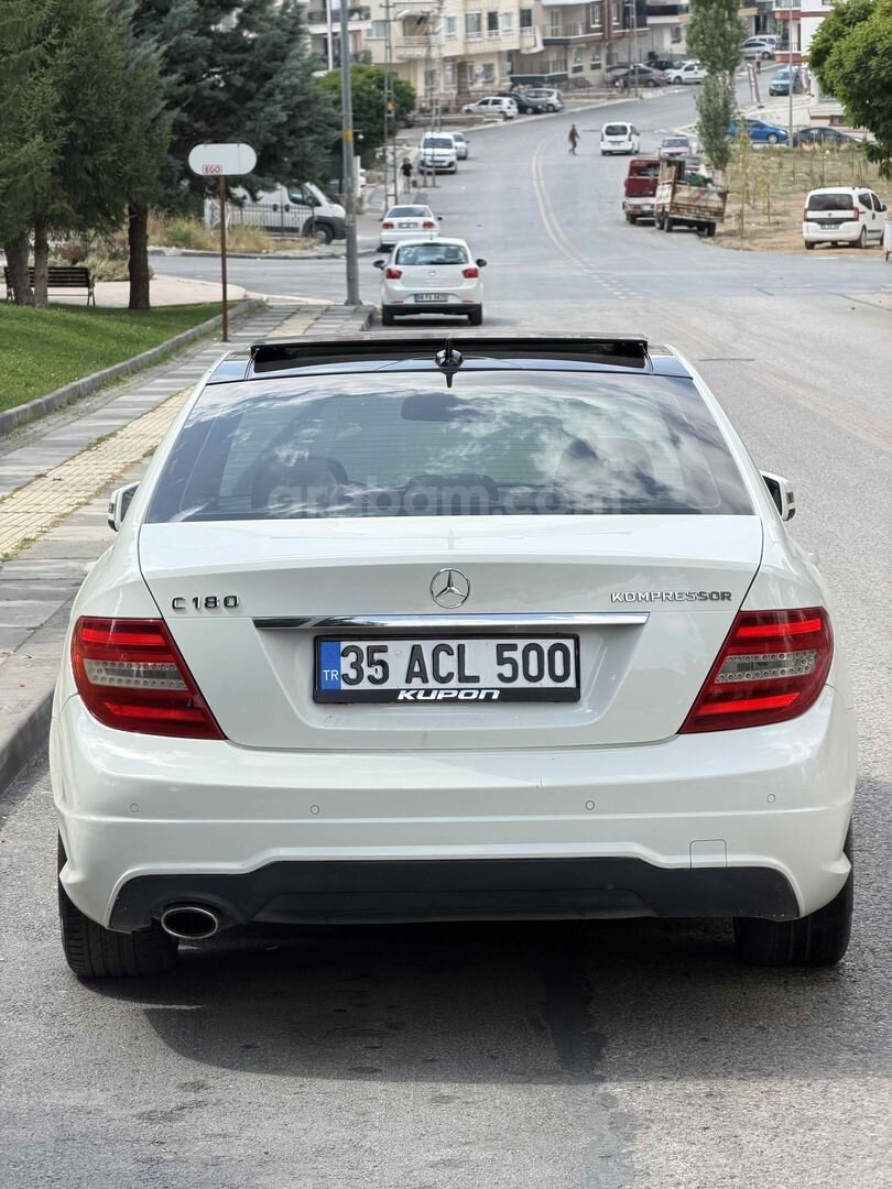 Galeriden Mercedes - Benz C 180 Kompressor BlueEfficiency AMG 2012 Model Ankara 185.000 km Beyaz 2