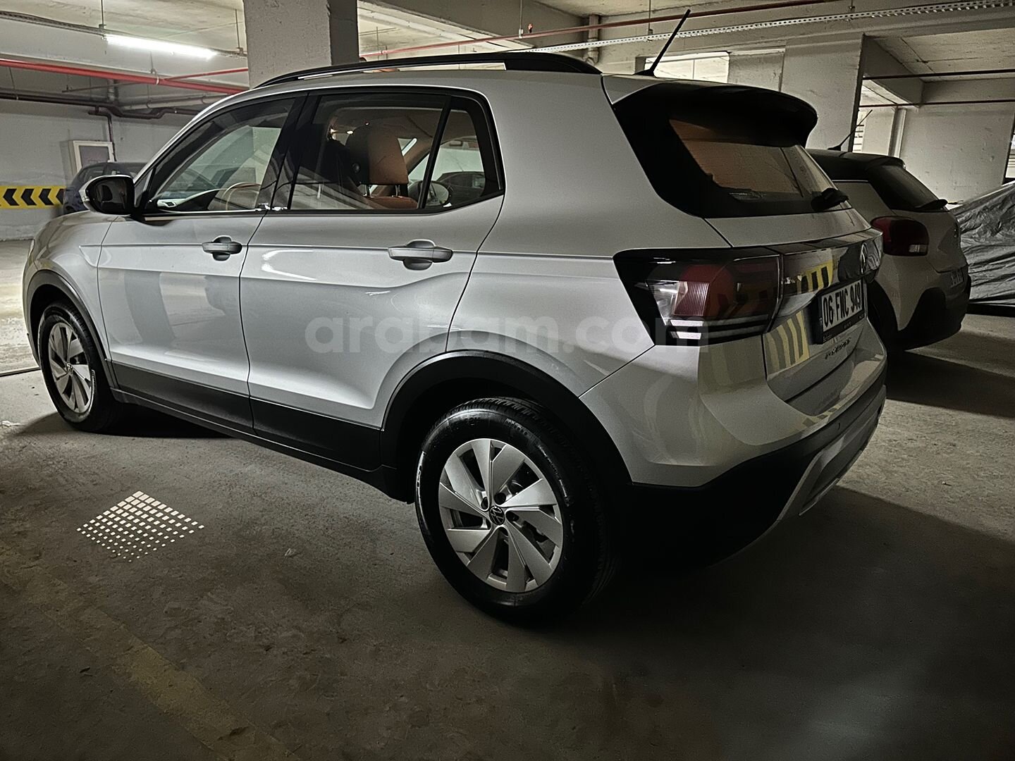 Sahibinden Volkswagen T-Cross 1.0 TSI Life 2025 Model Ankara 10.344 km Gri (Gümüş) 7
