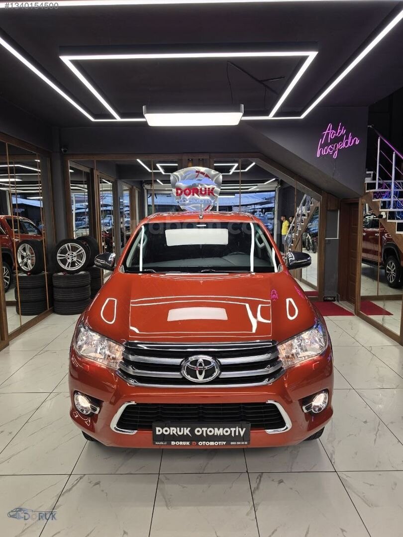 HATASIZ 2018 MODEL TOYOTA HILUX 4x2 OTAMATİK İLK ELDEN KM 47000 2