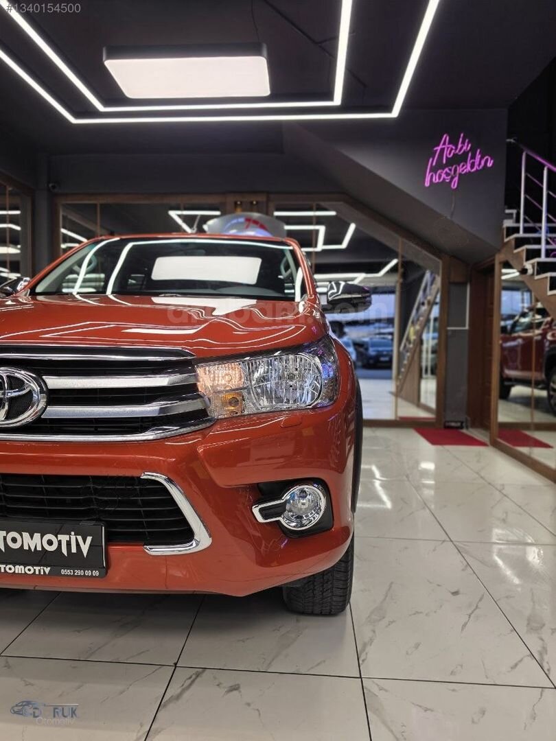 HATASIZ 2018 MODEL TOYOTA HILUX 4x2 OTAMATİK İLK ELDEN KM 47000 7