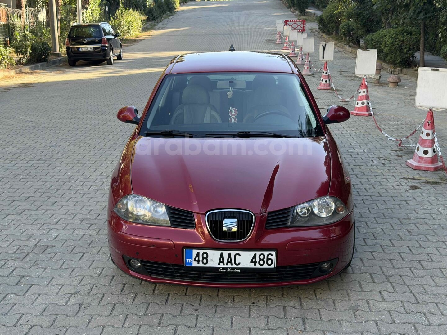 Galeriden Seat Ibiza 1.4 Signo 2003 Model İstanbul 272.000 km Bordo 3