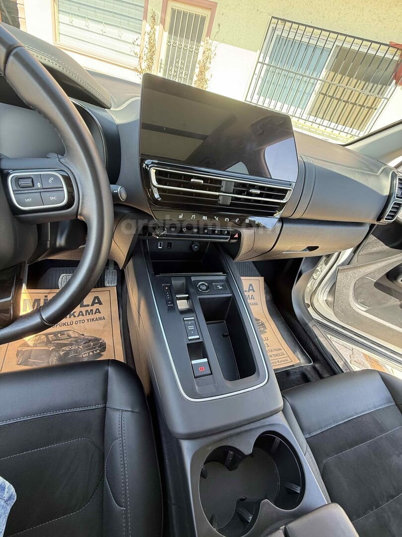 Sahibinden Citroen C5 Aircross 1.5 BlueHDI Shine 2024 Model 6
