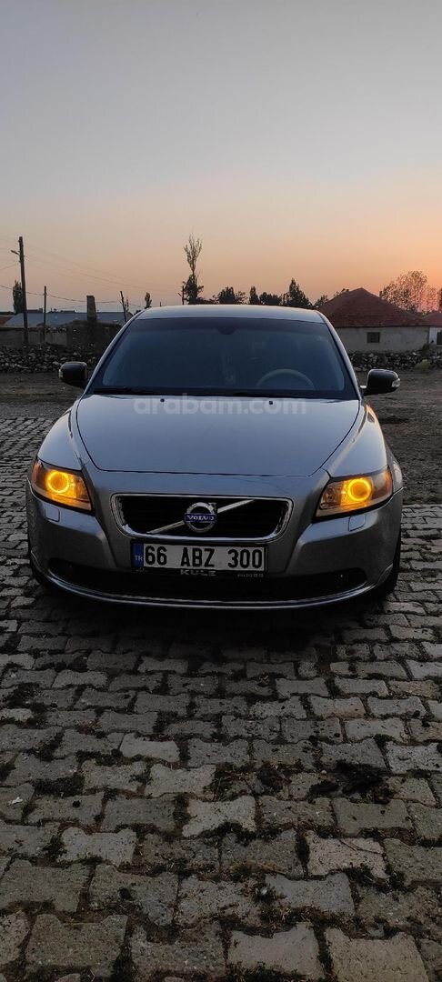 Sahibinden Volvo S40 1.6 D Dynamic 2008 Model 345.000 km Gri (metalik) 1