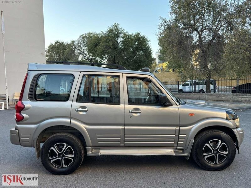 Galeriden Mahindra Goa 2.6 CRDe 2009 Model İstanbul 150.000 km Şampanya