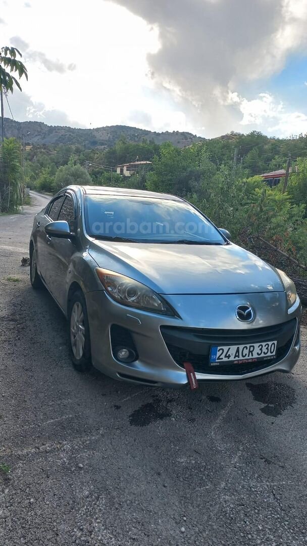 Sahibinden Mazda 3 1.6 Impressive 2012 Model Erzincan 156.000 km Gri (titanyum) 3