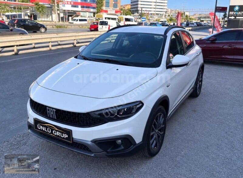 ÜNLÜ GRUP TAN 2021 FİAT EGEA CROSS URBAN MANUEL HATASIZ