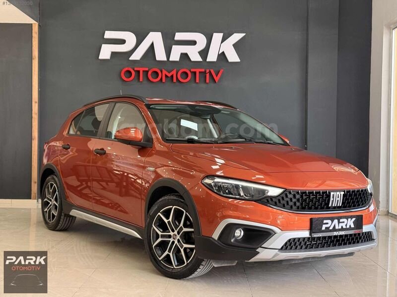 PARK OTOMOTİV'DEN 2024 FİAT EGEA CROSS 1.4 FİRE URBAN GSR2