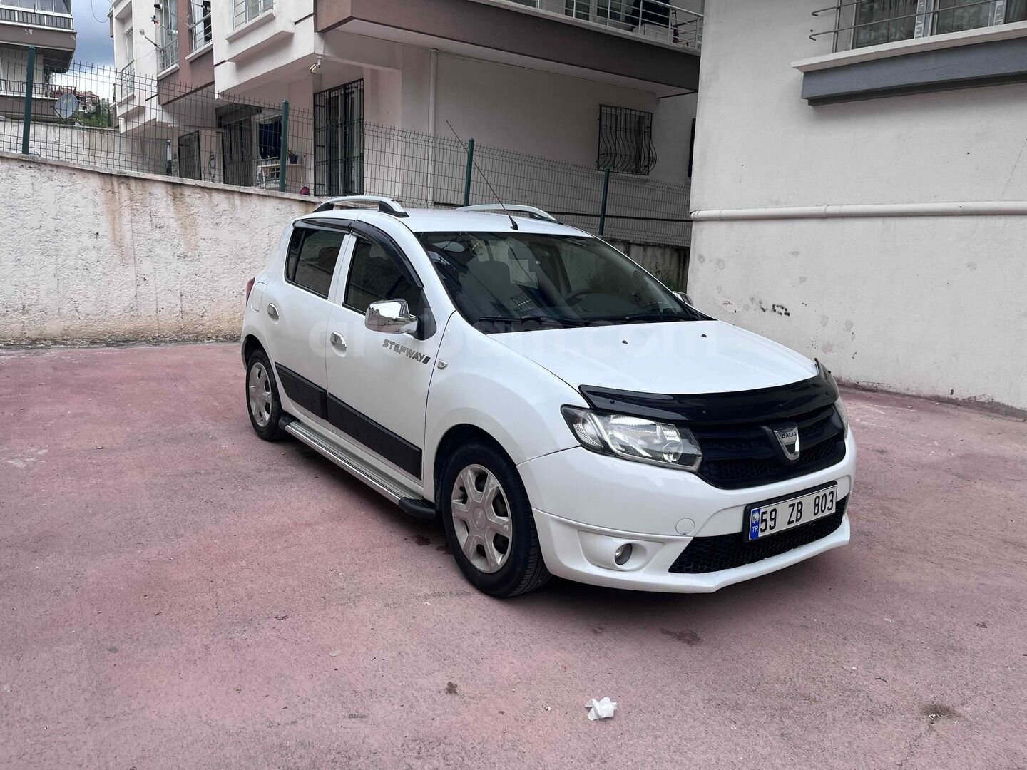 Sahibinden Dacia Sandero 1.2 Ambiance 2013 Model 3